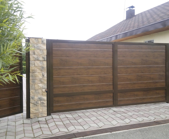 Распашные ворота в Тырныаузе